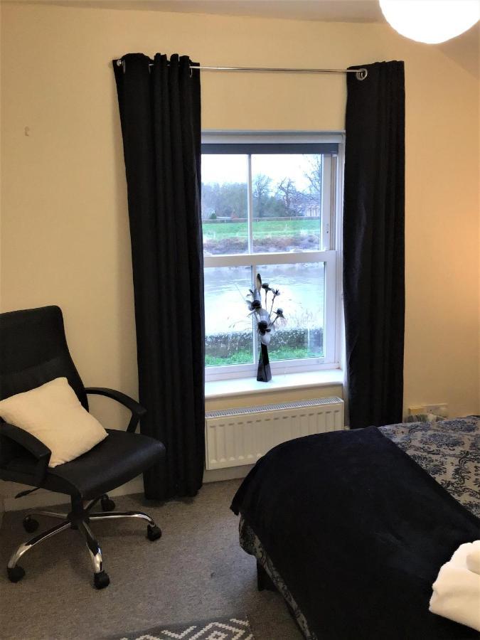 Riverbank Guest House Wiggenhall Saint Germans Экстерьер фото